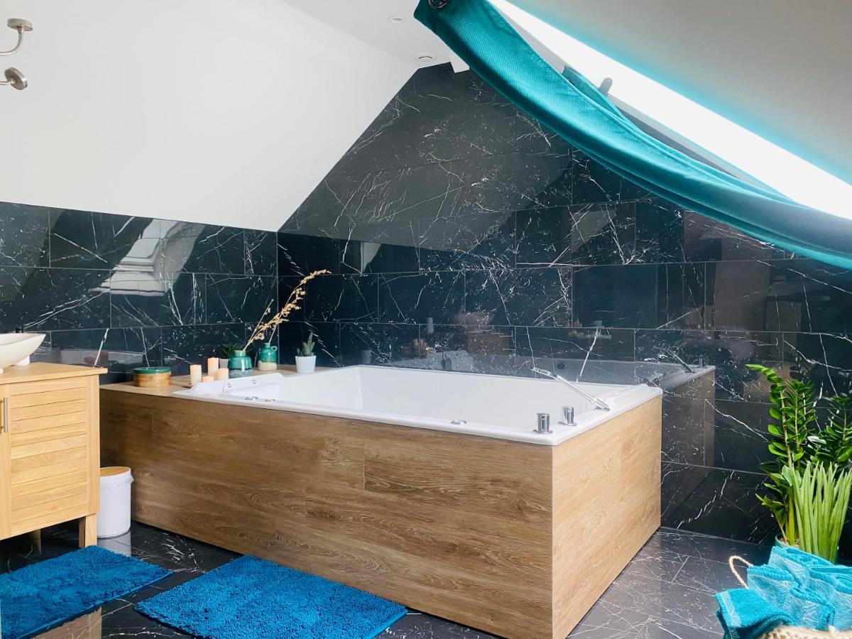 Ferme "Les Flaquettes" Bed & Breakfast Guines ภายนอก รูปภาพ